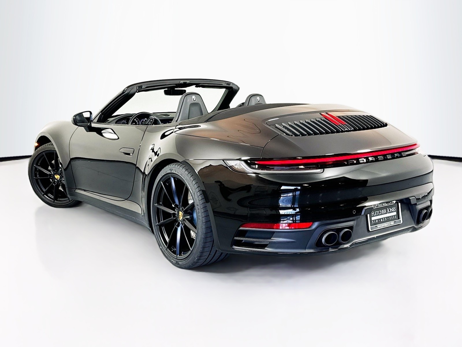 2020 Porsche 911 Carrera 6