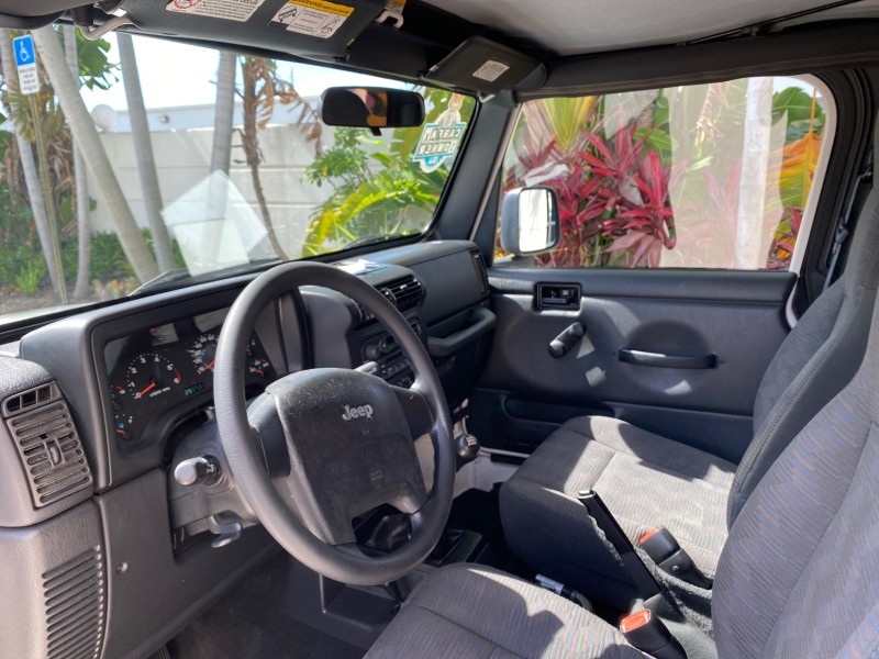 2005 Jeep Wrangler SE 4WD LOW MILES 29,371 1 OWNER in ,