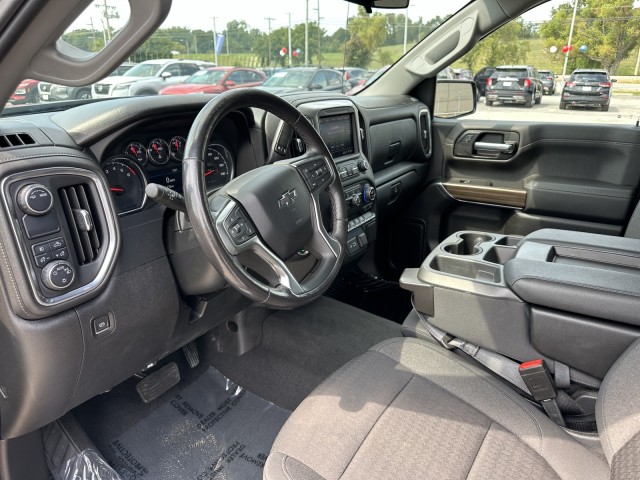 2021 Chevrolet Silverado 1500 RST 11