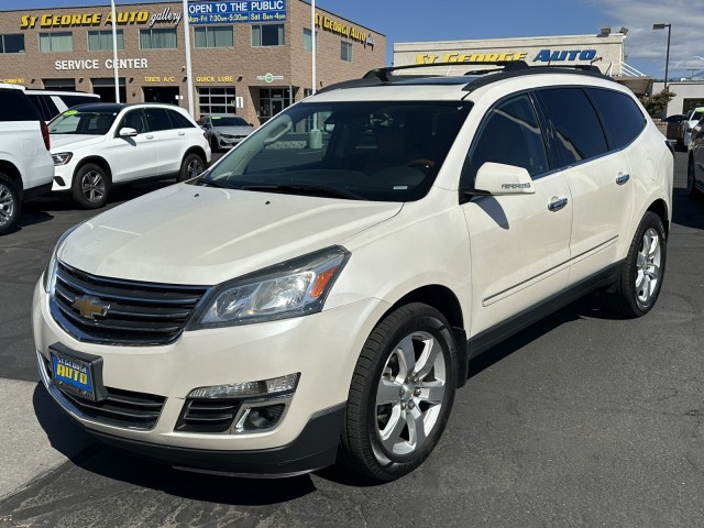 White 2014 Chevrolet Traverse SUV / Crossover Front-Wheel Drive Automatic