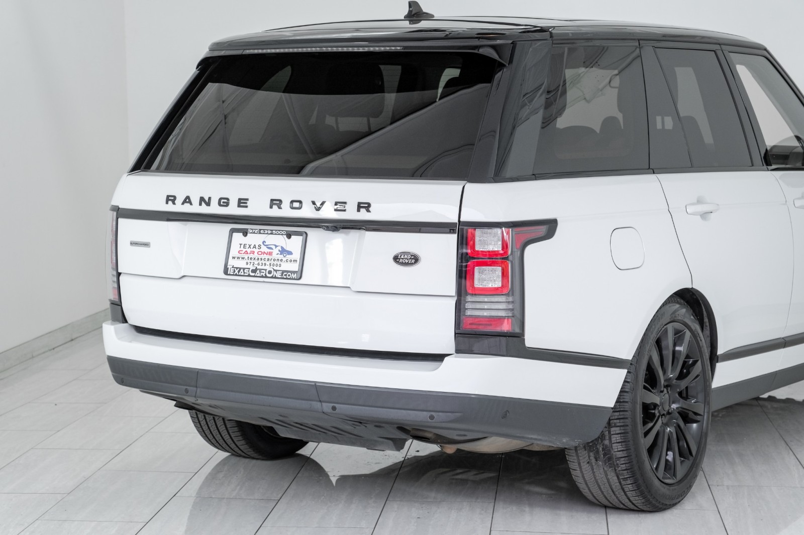 2016 Land Rover Range Rover SUPERCHARGED 4WD BLIND SPOT ASSIST LANE DEPARTURE  14