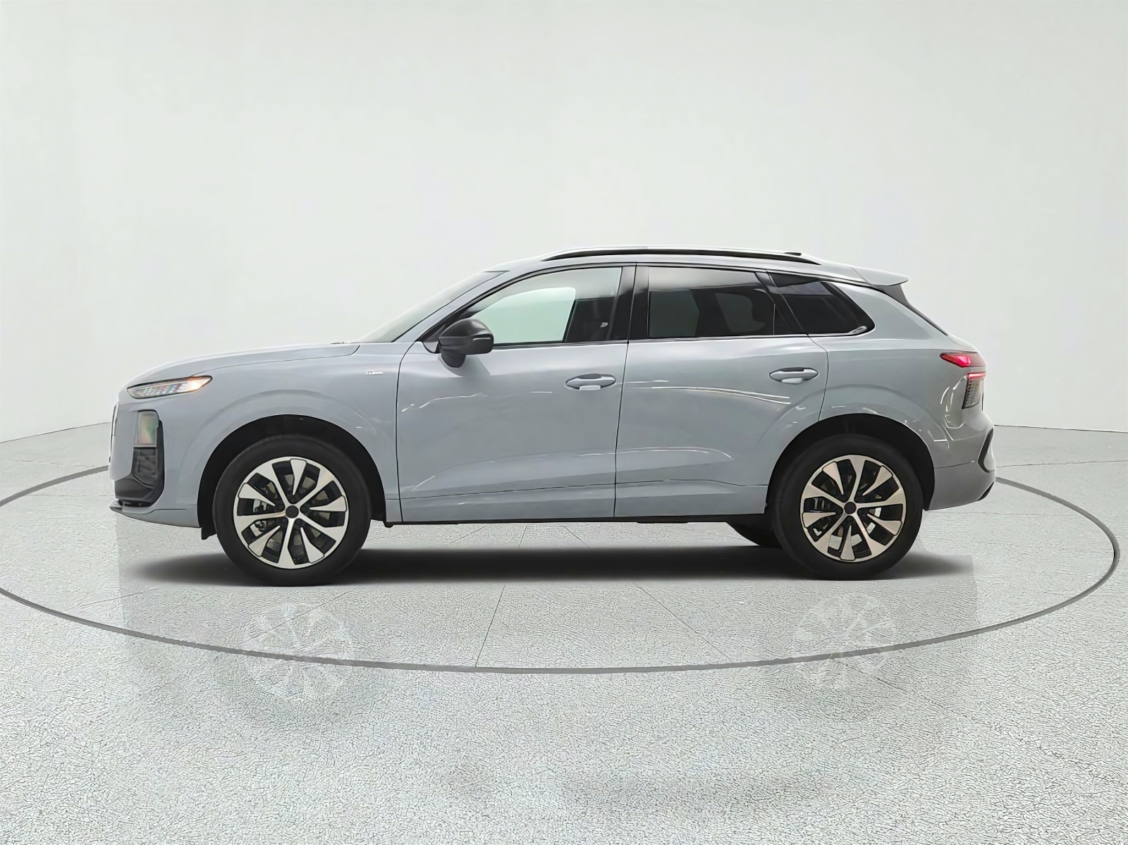 New 2026 Arrow Gray Pearl Effect Audi S line quattro image 8