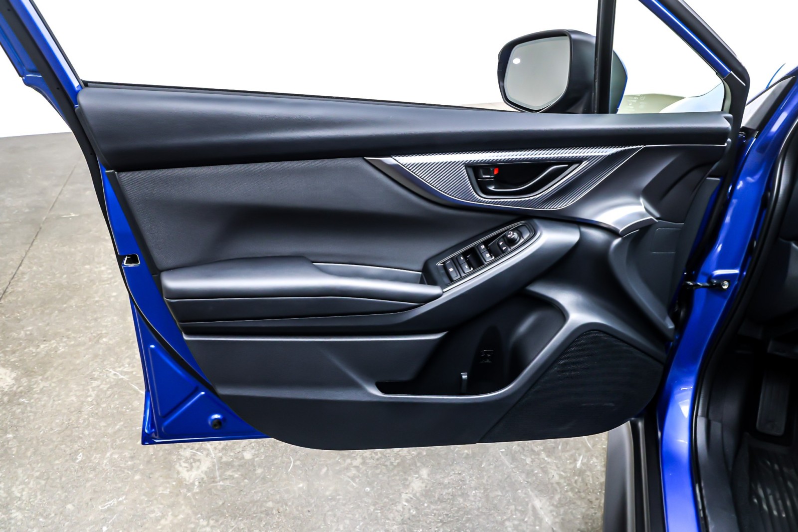 Used 2022 Sapphire Blue Subaru Manual image 21