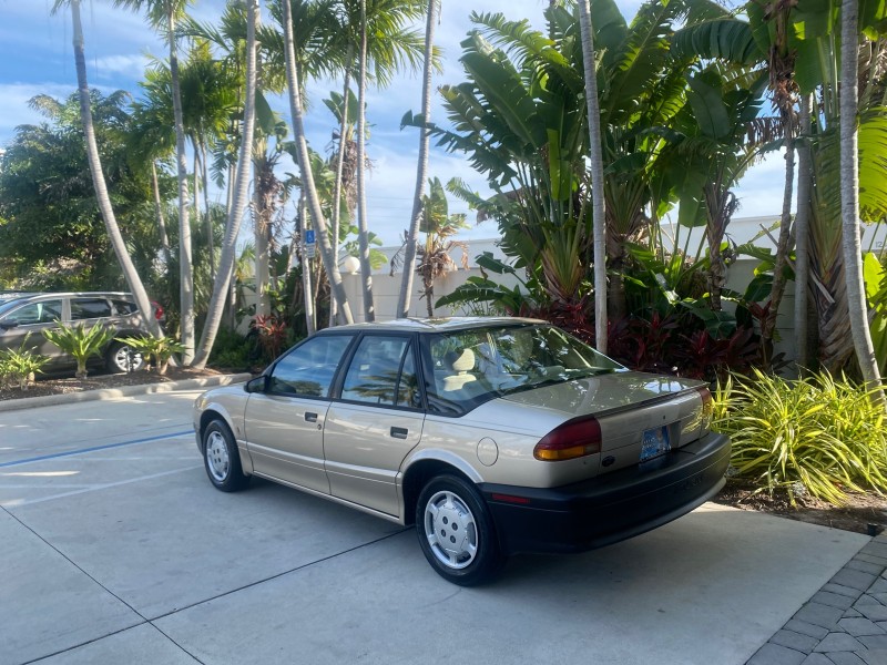 1995 Saturn SL LOW MILES 70,805 in ,