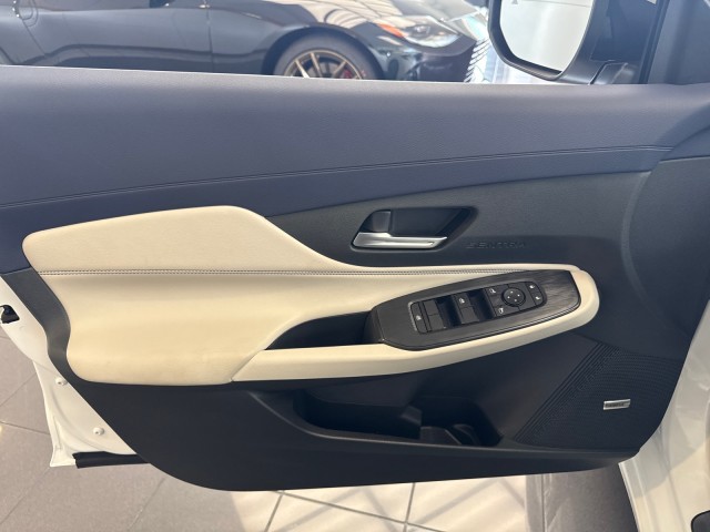 NissanSentra12