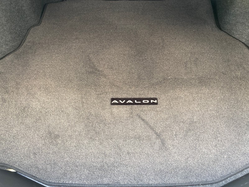2013 Toyota Avalon XLE Premium LOW MILES 56,196 in , 