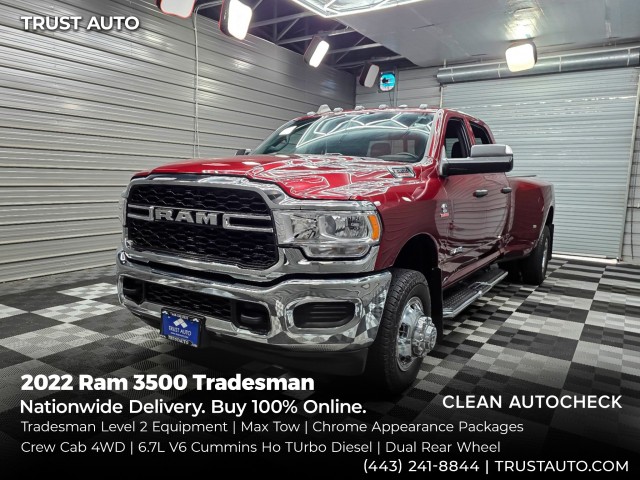 Detonator Yellow Clearcoat 2022 RAM 3500 Pickup Truck Four-Wheel Drive 6-Speed Automatic