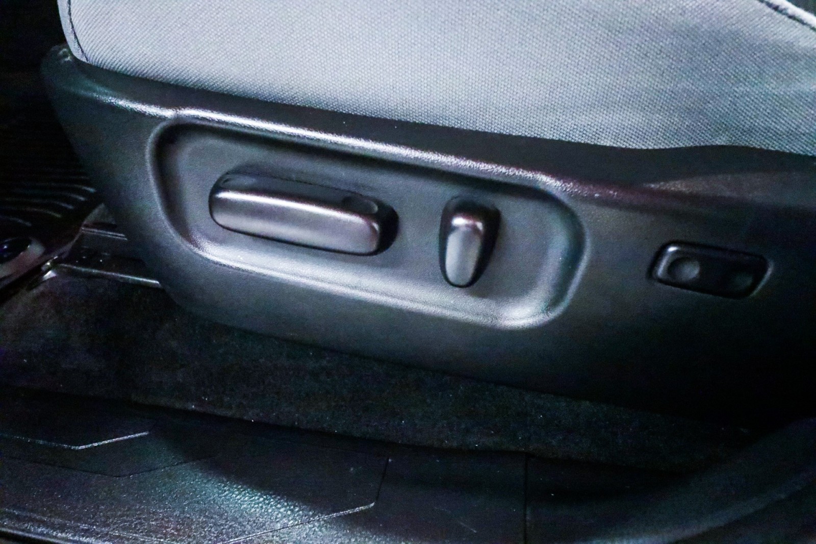 Used Car 2022 Toyota Tacoma 2wd  Sr5 For Sale Under $30,000 In Austin, Texas