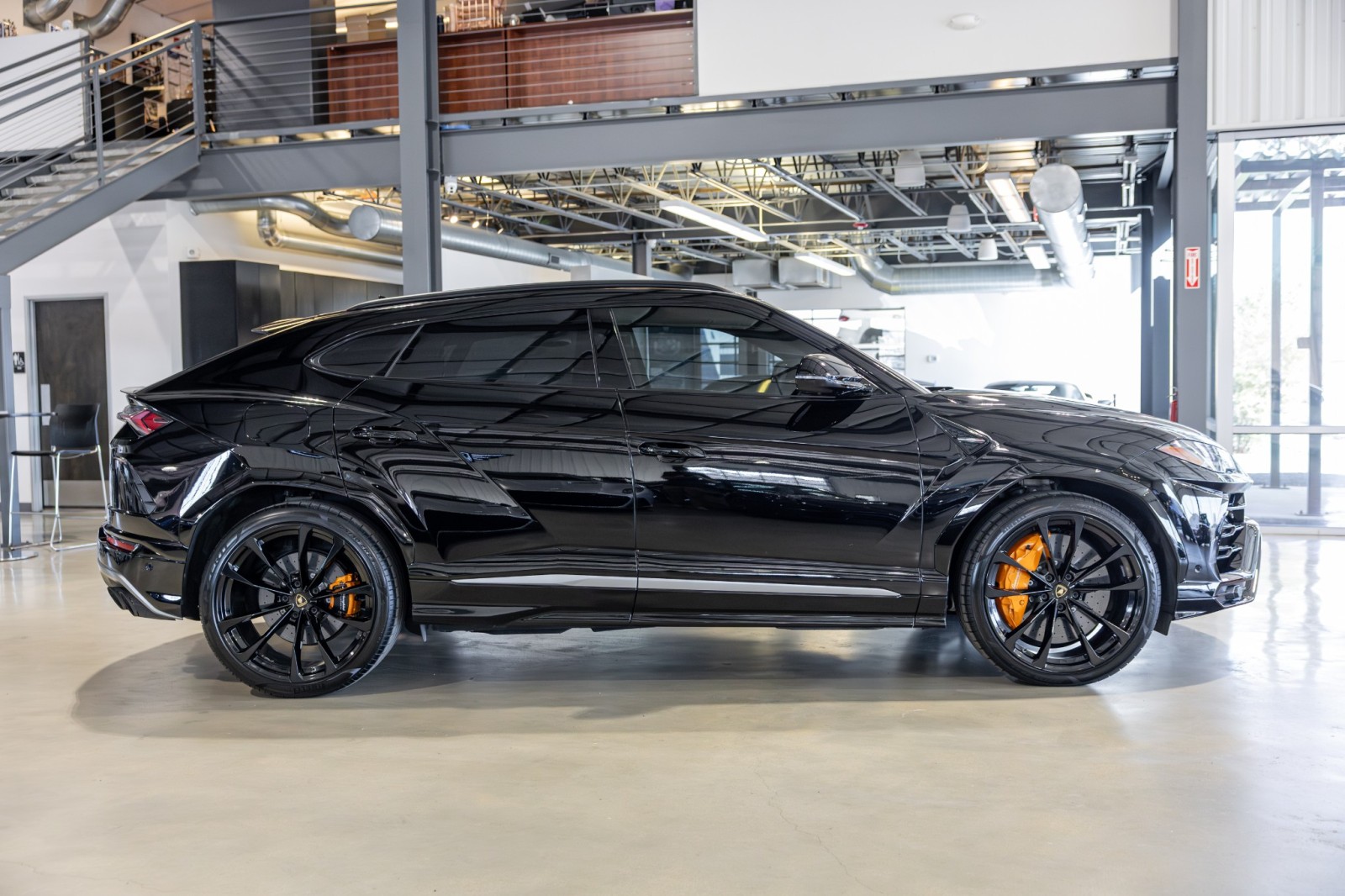 Used Car 2019 Lamborghini Urus  For Sale Under $200,000 In Boerne, Texas