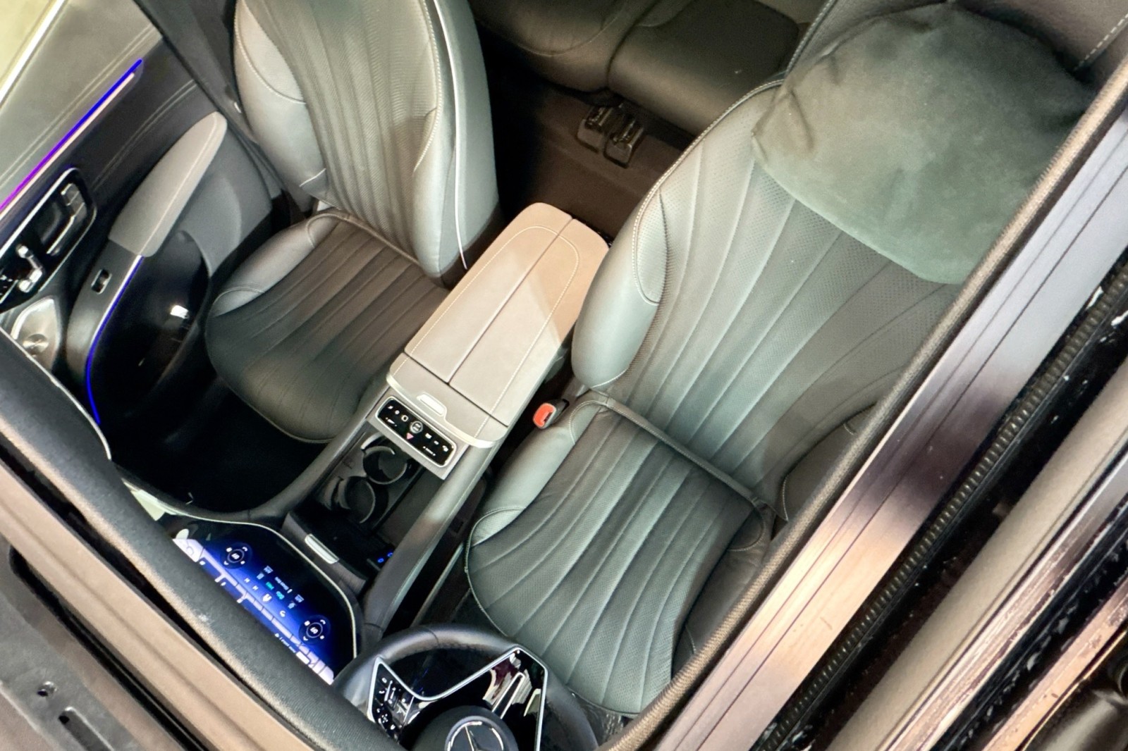 New 2026 MANUFAKTUR Alpine Grey Mercedes-Benz EQS 400 4MATIC® SUV image 19