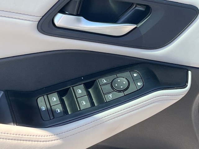 NissanRogue24