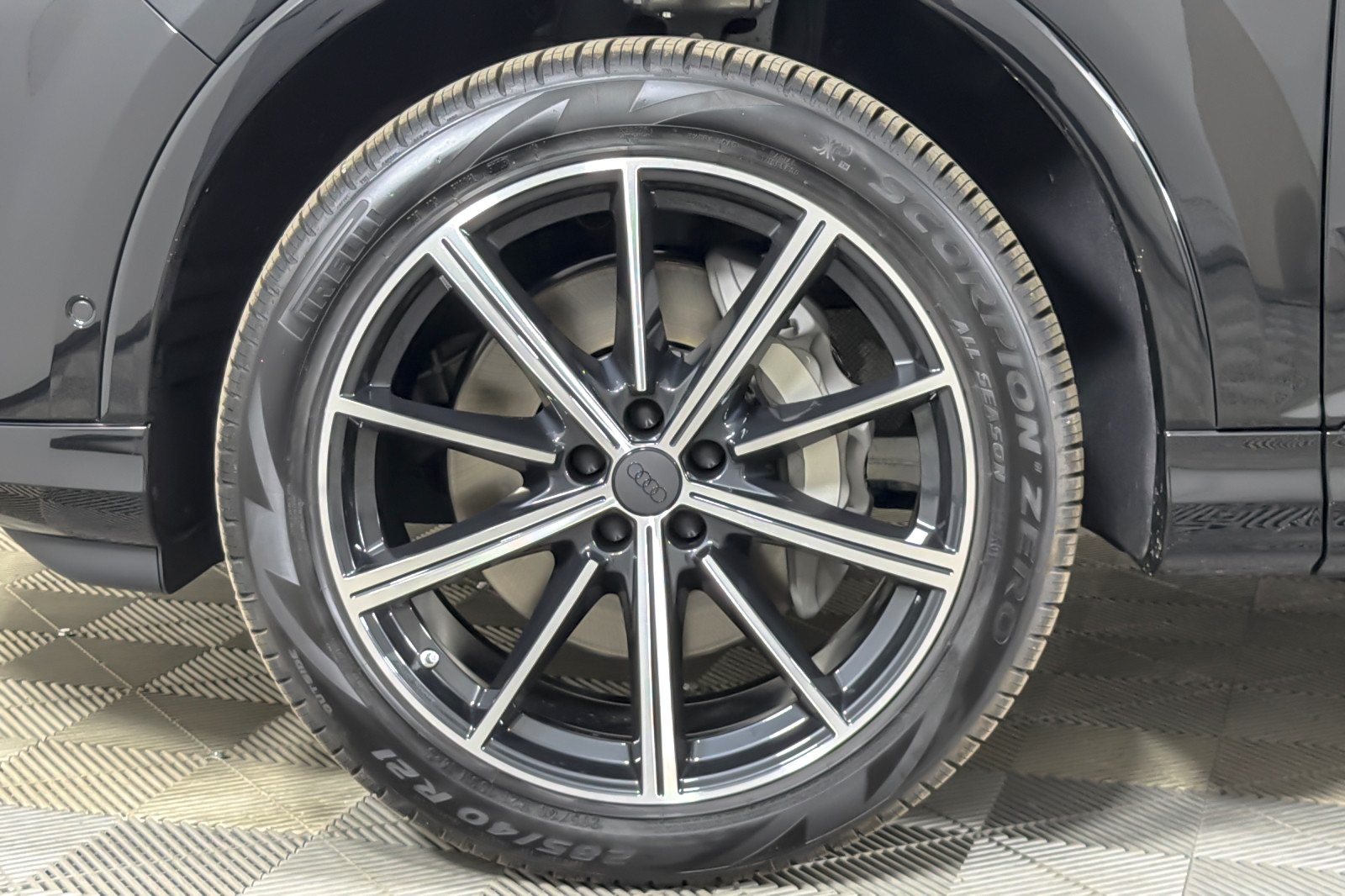 New 2026 Mythos Black Metallic Audi Premium Plus 45 quattro *Ltd Avail* image 25