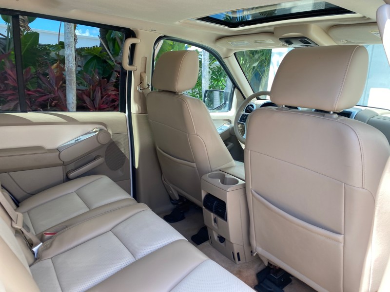 2007 Mercury Mountaineer SUV Premier 1 OWNER in ,