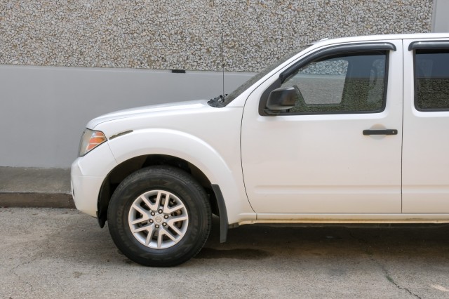 2017 Nissan Frontier SV V6 12