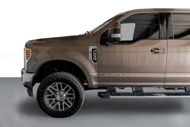 2019 Ford F-250 LARIAT 12