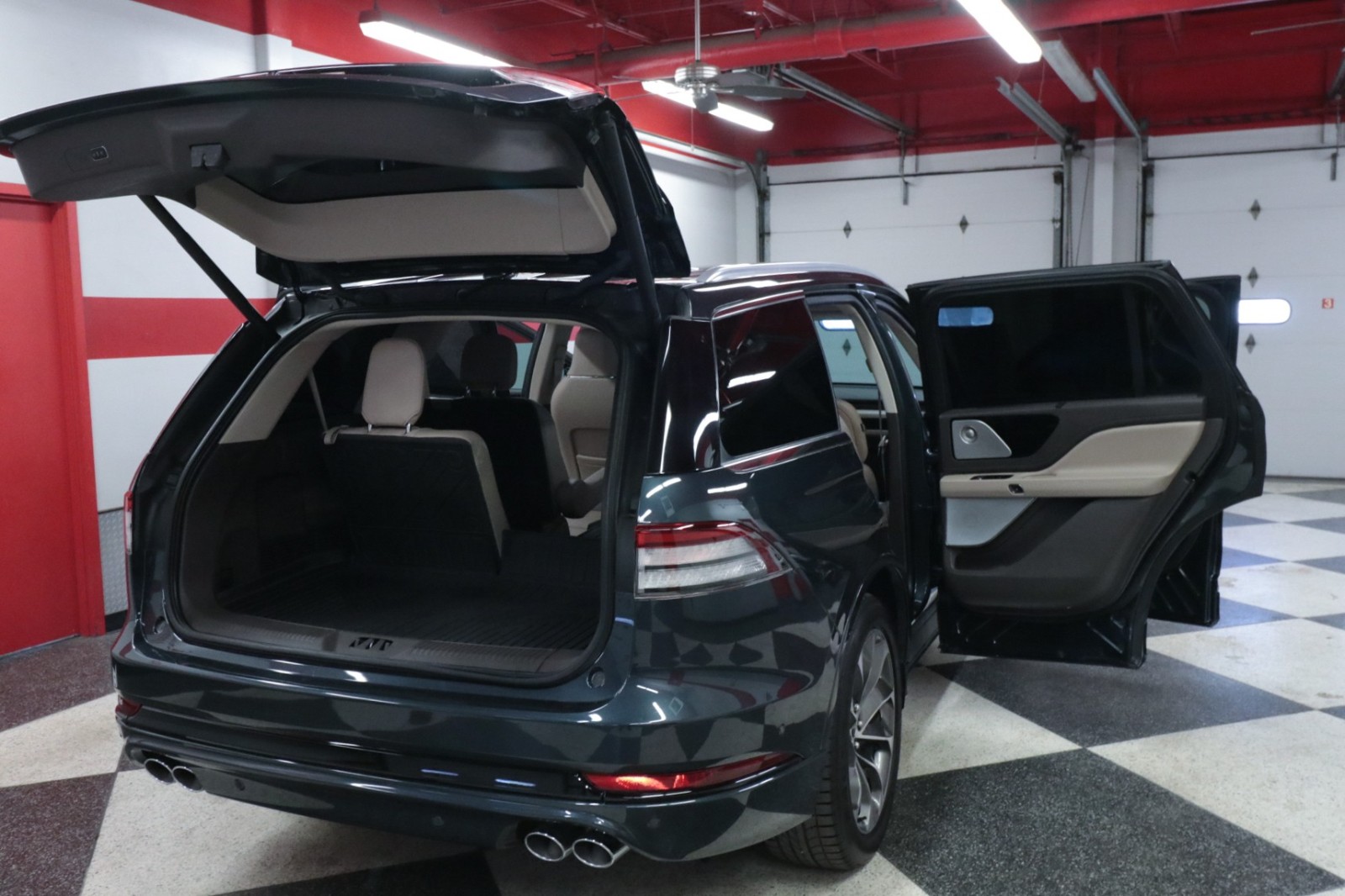 Used Car 2023 Lincoln Aviator  Grand Touring For Sale Under $50,000 In Austin, Texas