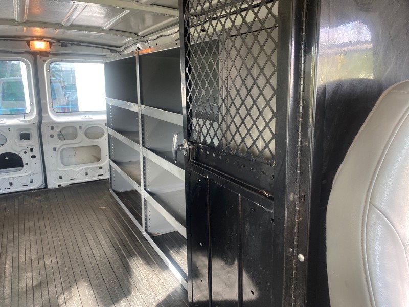 2000 Ford Econoline Cargo Van LOW MILES 68,046 in , 