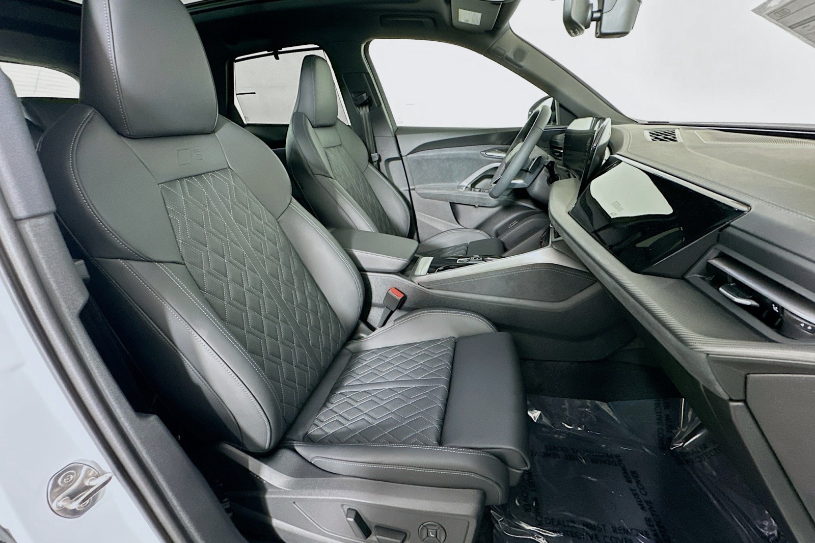 New 2026 Glacier White Metallic Audi Premium Plus image 8
