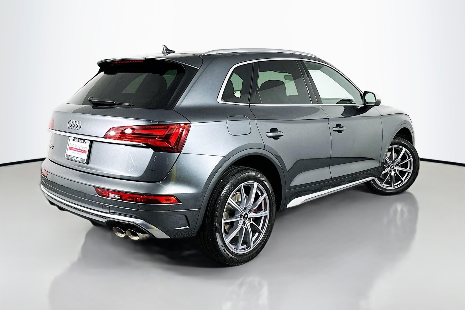 Used 2025 Daytona Gray Pearl Effect Audi Premium Plus image 14