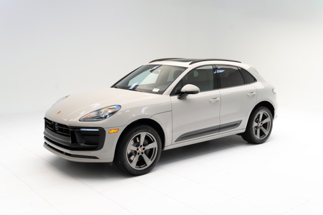 2024  Macan  in , 