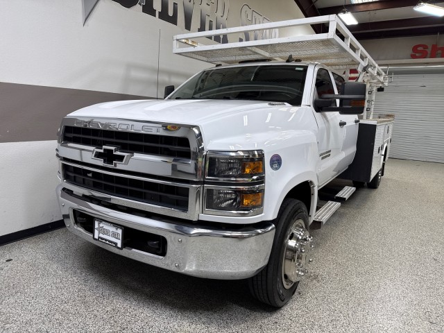 2020 Chevrolet Silverado MD 5500 Duramax RWD Utility/ Service Bed in , 
