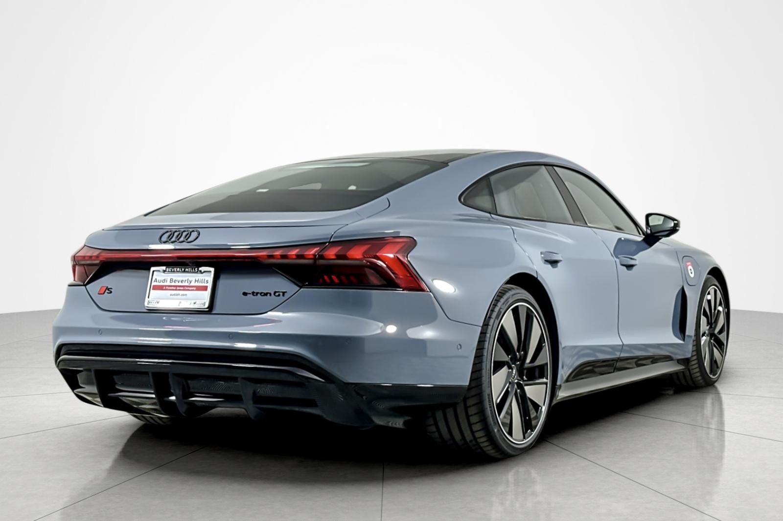 New 2026 Kemora Gray Metallic Audi Prestige quattro image 6