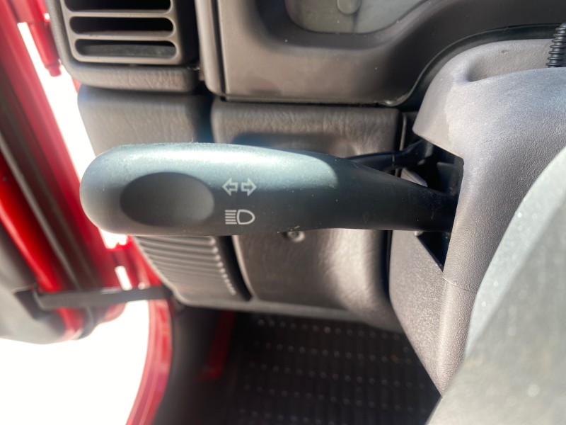 1999 Jeep Wrangler Sport AUTO AC 4.0 6 CYL LOW MILES 92,727 in , 