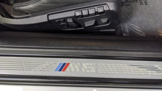 2015 BMW M6  32