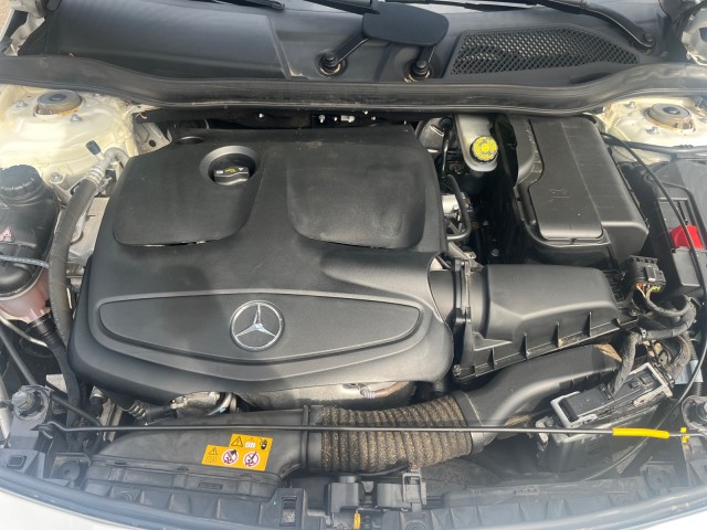 Mercedes-BenzCLA19
