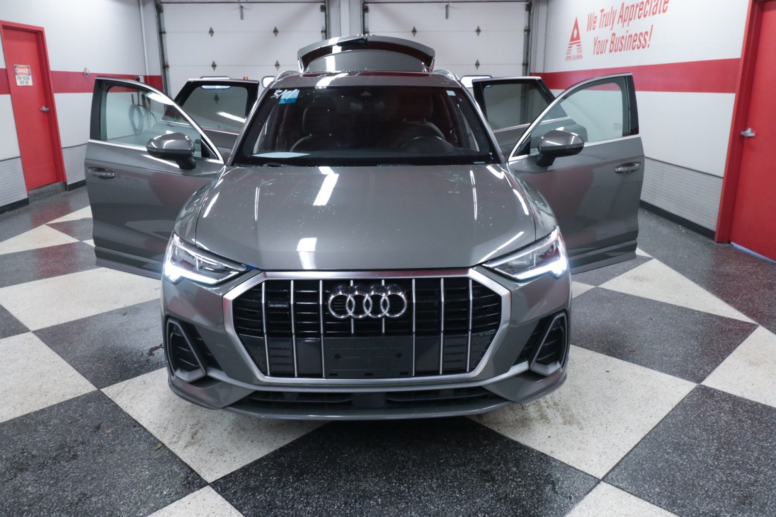 Used Car 2023 Audi Q3  S Line Premium For Sale Under $25,000 In Austin, Texas