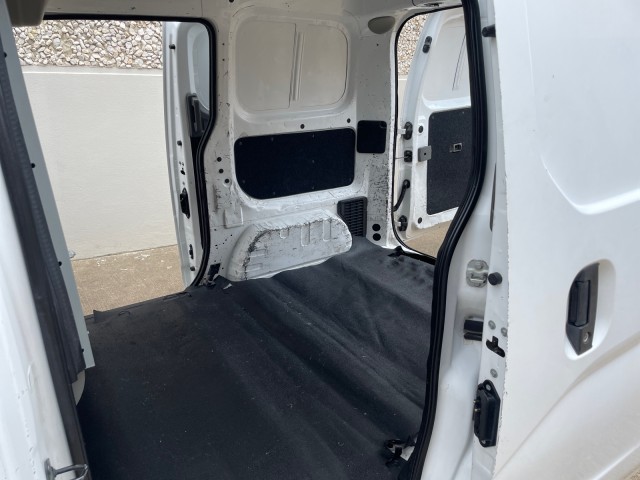 2018 Nissan NV200 Compact Cargo S 20