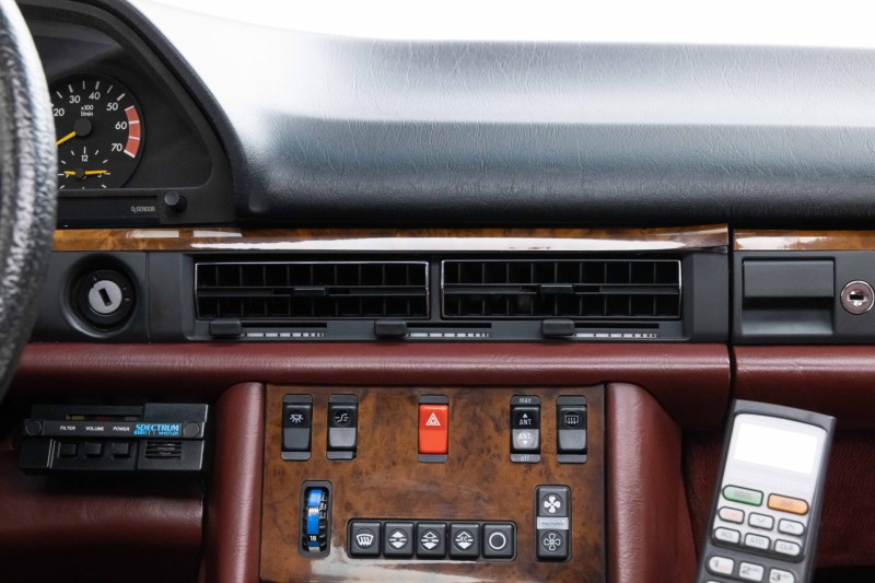 1985 Mercedes-Benz 500 SEC 500 SEC in , 