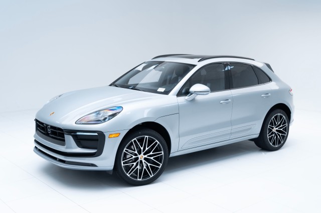2025  Macan  in , 