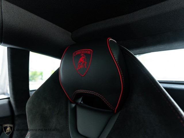 2023 Lamborghini Huracan Tecnica  in , 