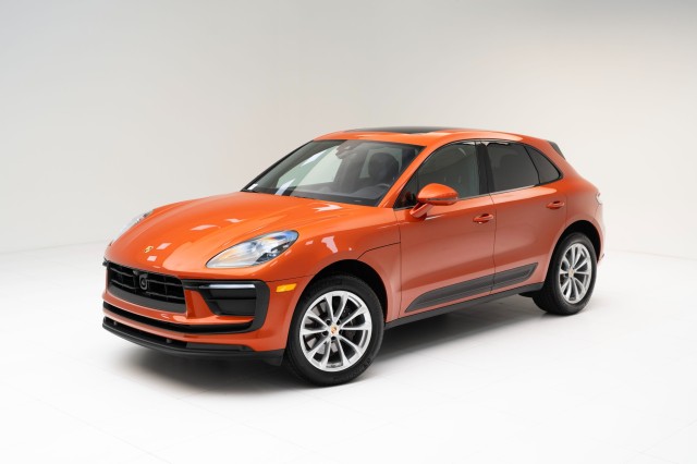 2024  Macan  in , 