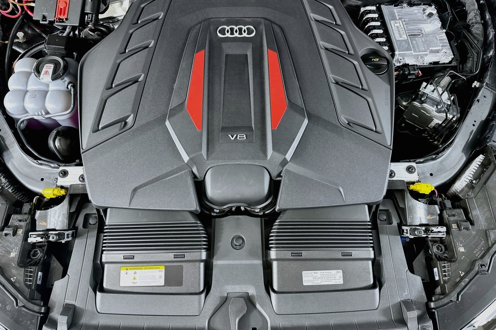 New 2026 Daytona Gray Pearl Effect Audi Premium Plus image 12