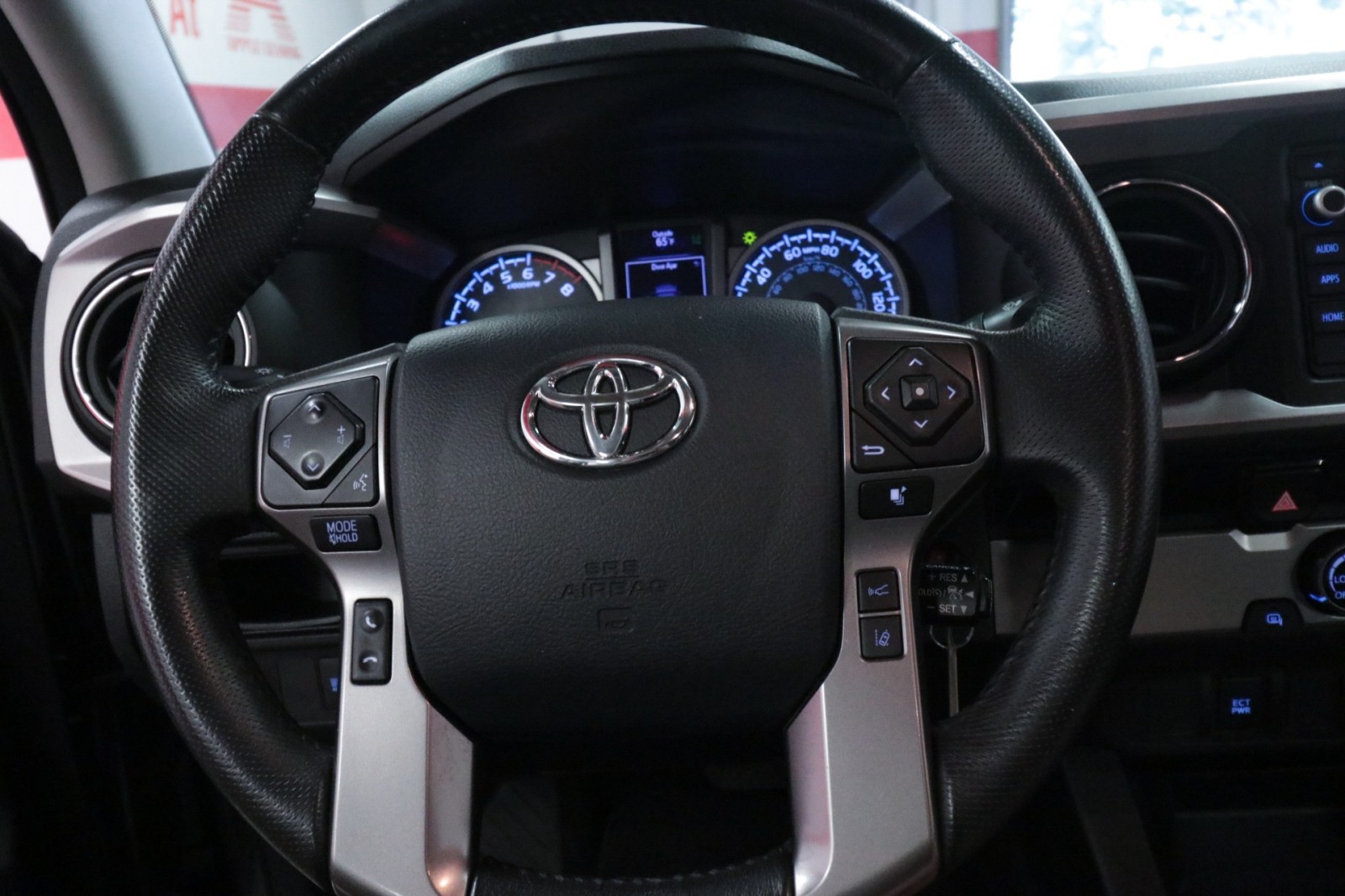 Used Car 2018 Toyota Tacoma  Sr5 For Sale Under $30,000 In Austin, Texas