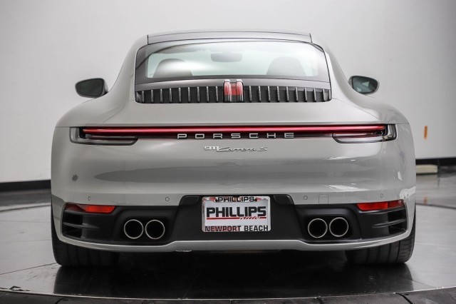 2020 Porsche 911 Carrera S 4