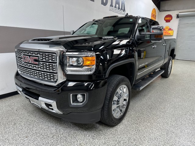 2018 GMC Sierra 2500HD Denali 4WD Duramax in , 