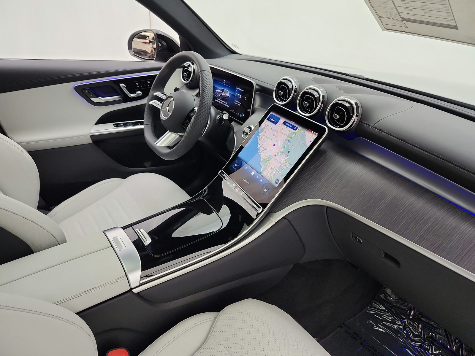 New 2027 MANUFAKTUR Alpine Grey Mercedes-Benz GLC 300 SUV image 13