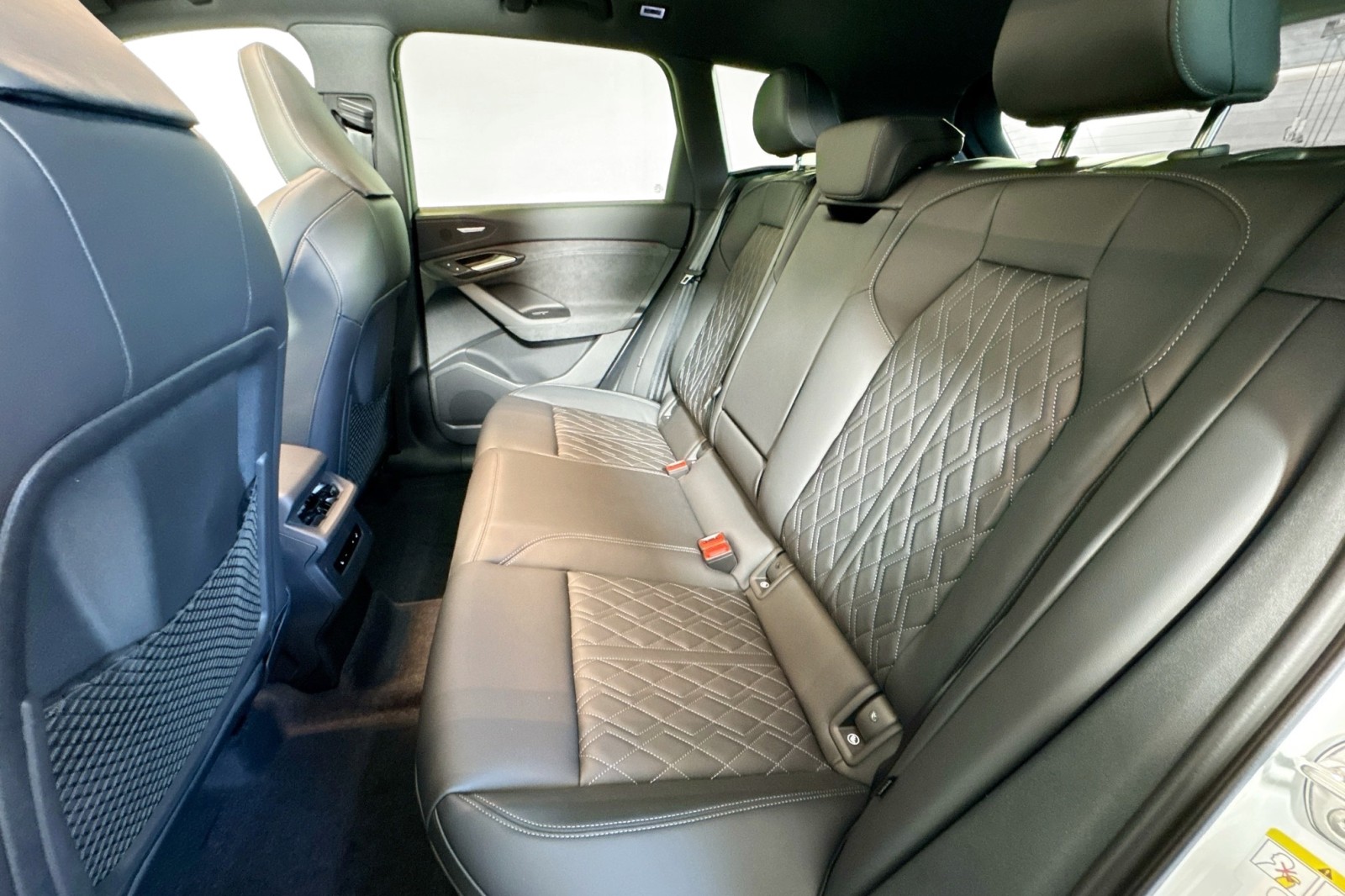 New 2025 Glacier White Metallic Audi Prestige quattro image 21