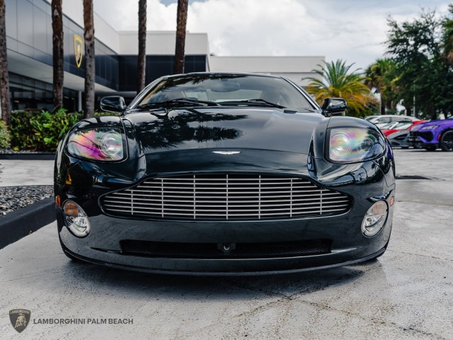 Aston Martin Vanquish