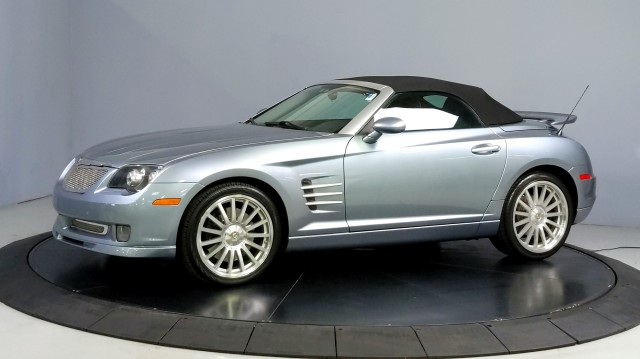 2005 Chrysler Crossfire SRT6 3