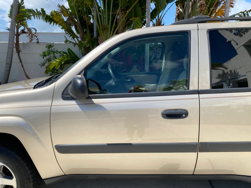 2005 Chevrolet TrailBlazer 4WD LS 1 OWNER LOW MILES 75,632 in , 