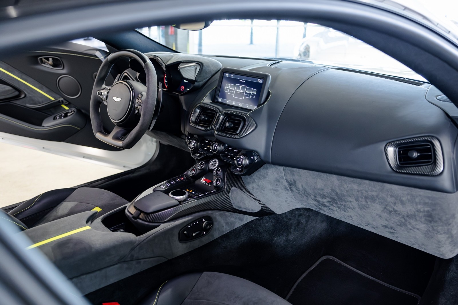 Used Car 2023 Aston Martin Vantage  F1 Edition For Sale Under $170,000 In Boerne, Texas