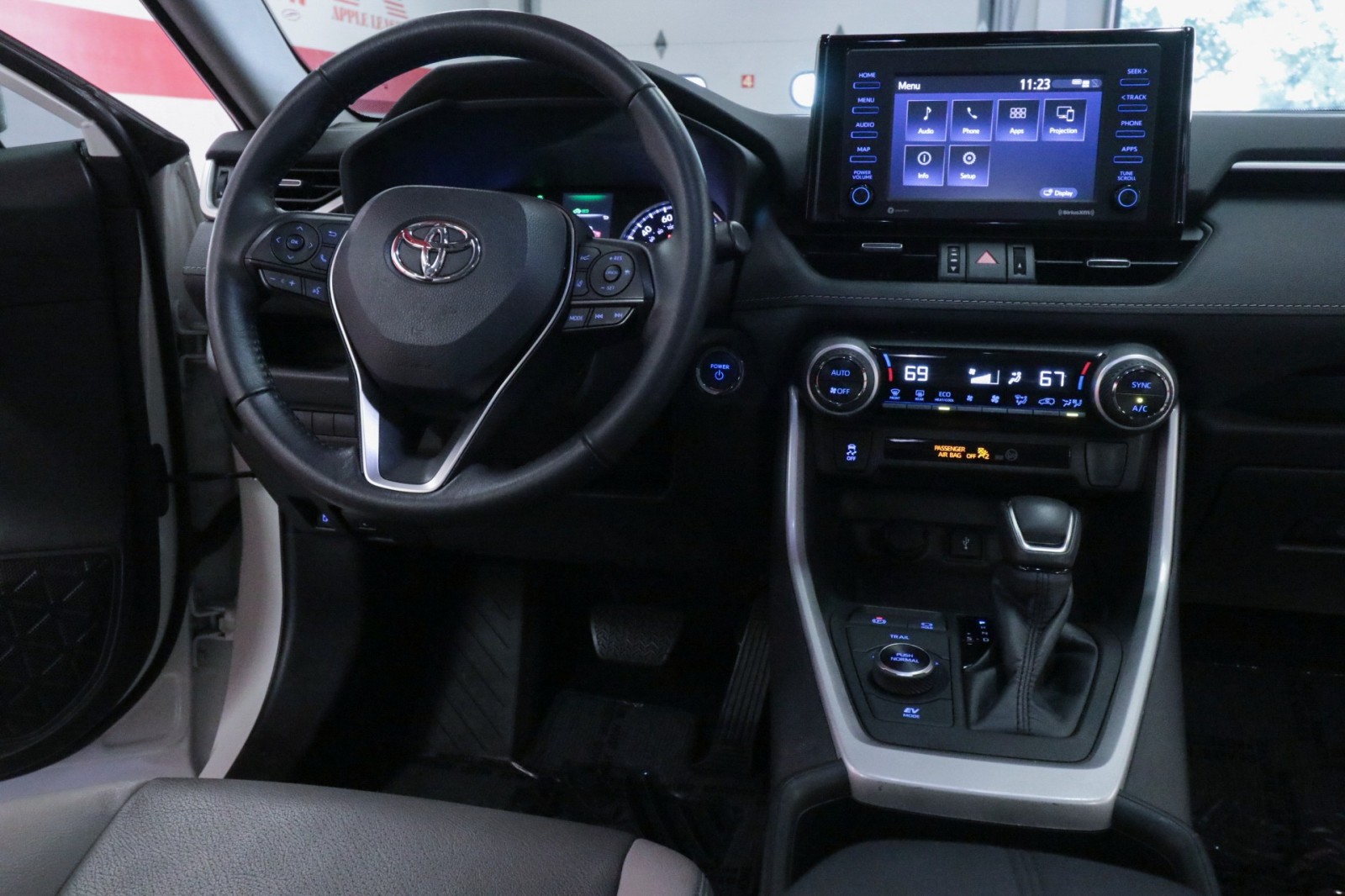 Used Car 2022 Toyota Rav4  Hybrid Xle Premium For Sale Under $40,000 In Austin, Texas