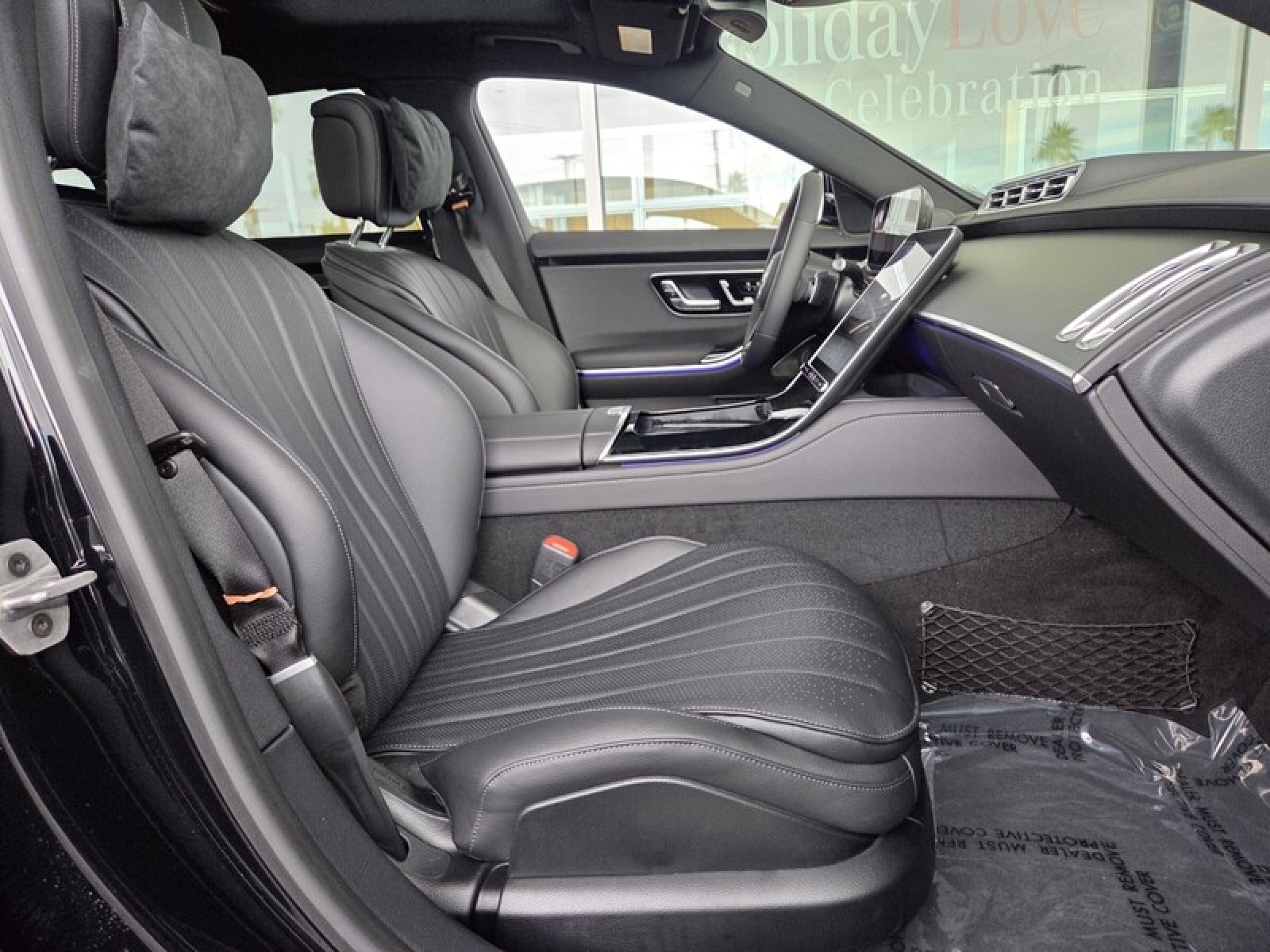 New 2025 Black Mercedes-Benz S 500 4MATIC® Sedan image 17