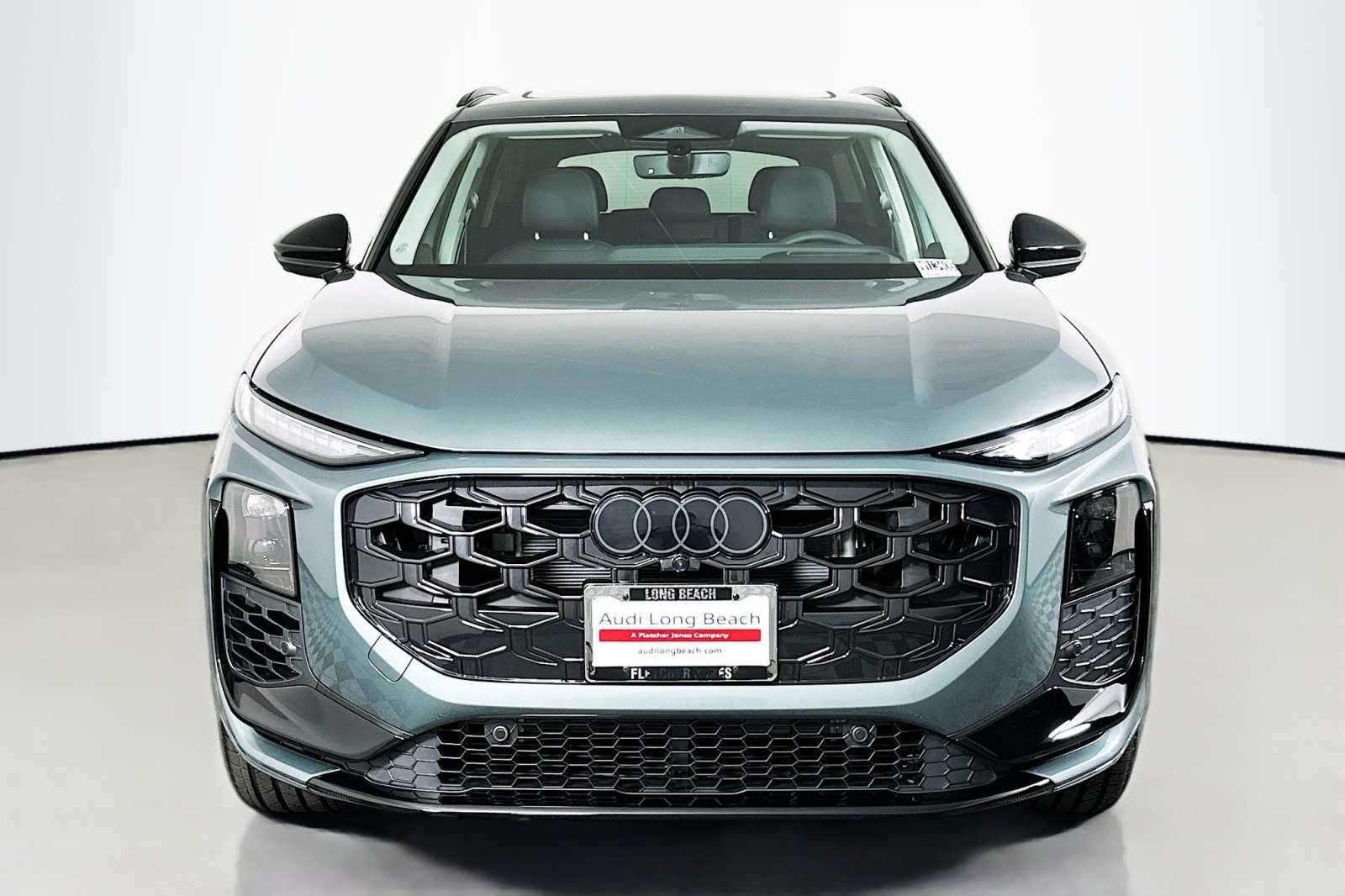 2026 Audi Q3 S line quattro's photo