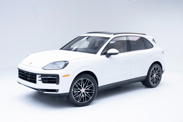 2025  Cayenne  in , 