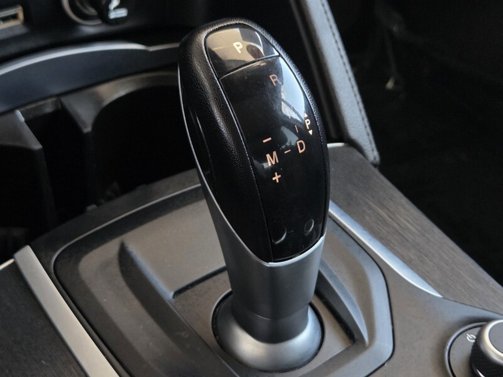 Used 2019 BLUE Alfa Romeo  image 33